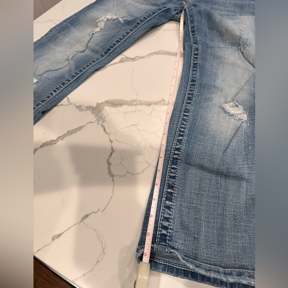 🌸Miss Me distressed pocket capri jeans size 31🌸 - Picture 10 of 10